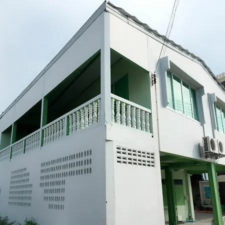 Baan Plapakpao Villa